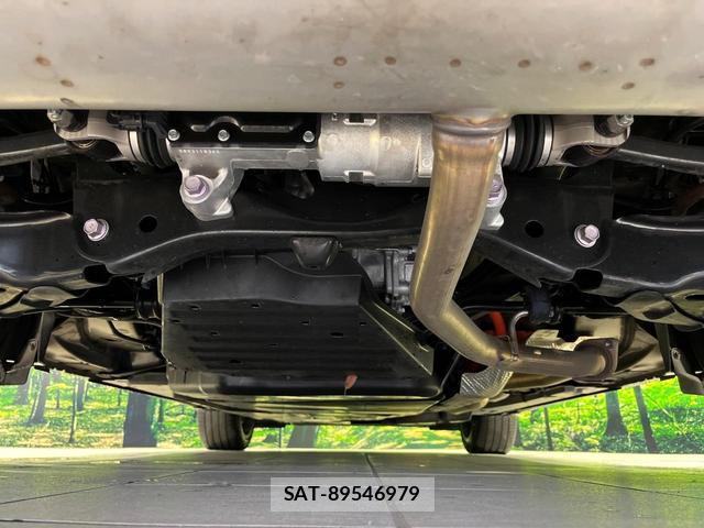 Toyota CROWN 2023-12 8342330-18