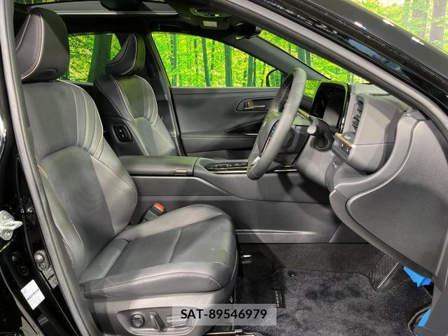 Toyota CROWN 2023-12 8342330-7