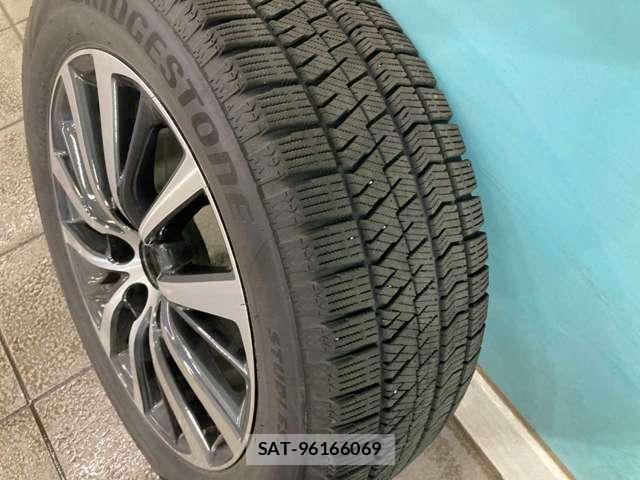 Toyota CROWN 2020-01 8342071-5