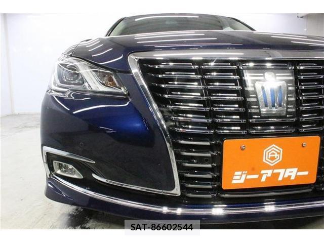 Toyota CROWN 2016-09 8344118-10