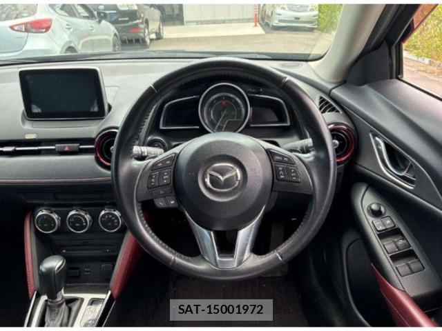 Mazda CX-3 2016-02 8342678-2