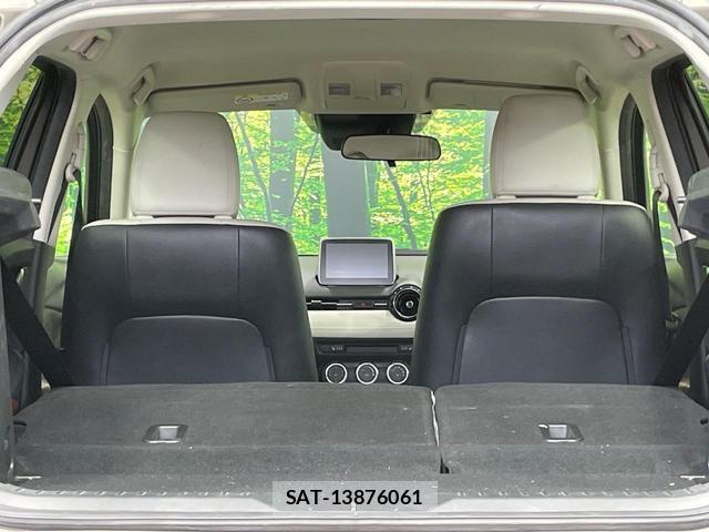 Mazda CX-3 2015-09 8343611-9