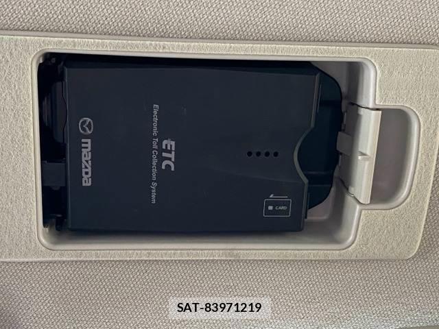 Mazda CX-3 2015-07 8344337-9