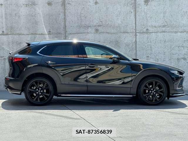 Mazda CX-30 2023-04 8343839-1