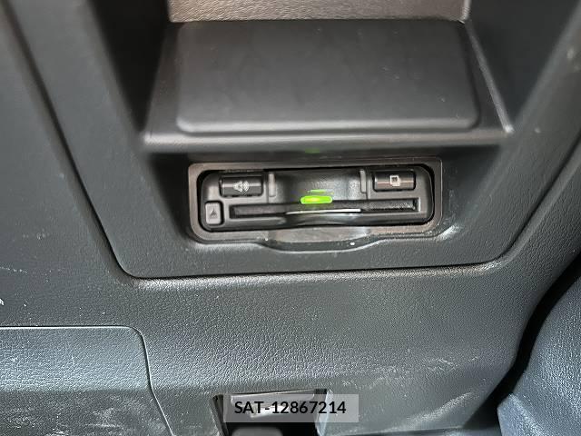 Mazda CX-30 2020-02 8343857-7