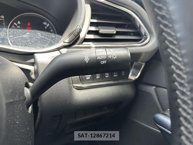 Mazda CX-30 2020-02 8343857-9