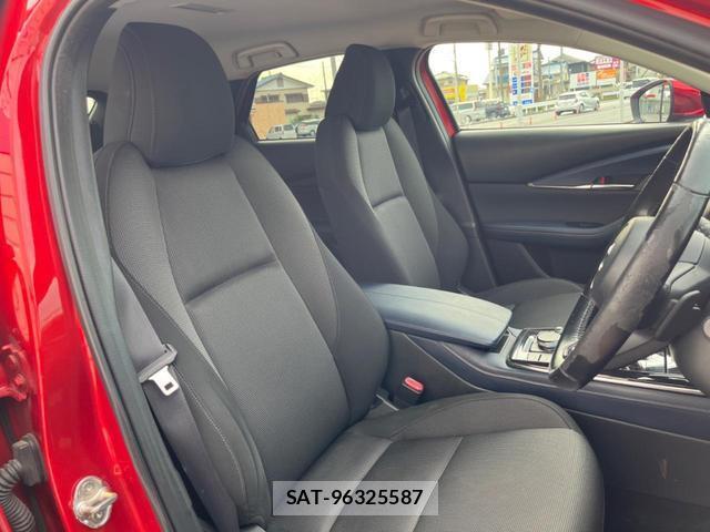 Mazda CX-30 2021-12 8344064-8