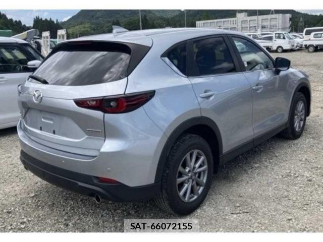 Mazda CX-5 2022-07 8342600-1