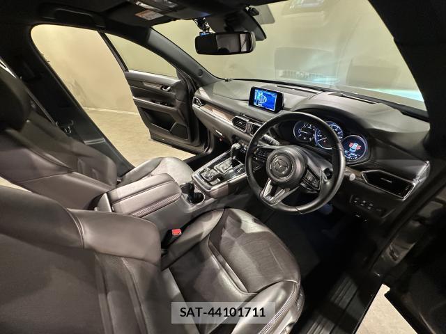 Mazda CX-8 2018-01 8344103-5