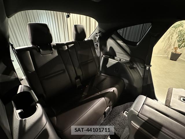 Mazda CX-8 2018-01 8344103-7