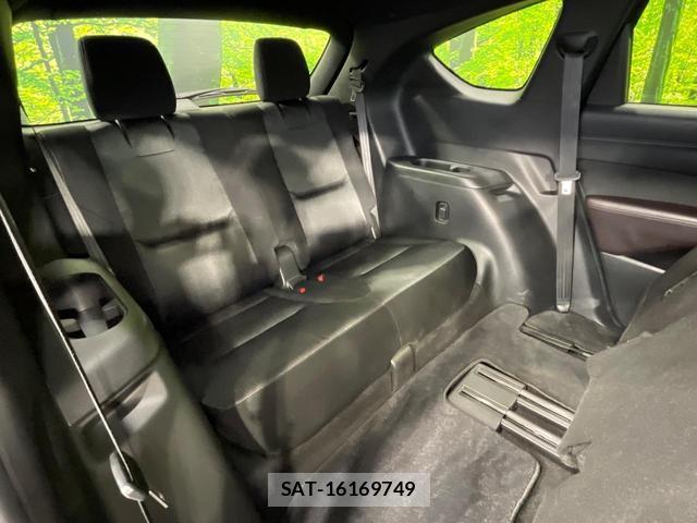 Mazda CX-8 2018-05 8344201-9
