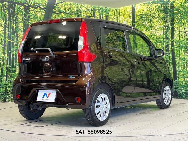 Nissan DAYZ 2015-12 8342083-17
