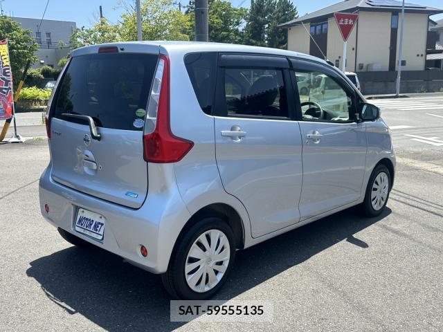 Nissan DAYZ 2013-08 8342207-1