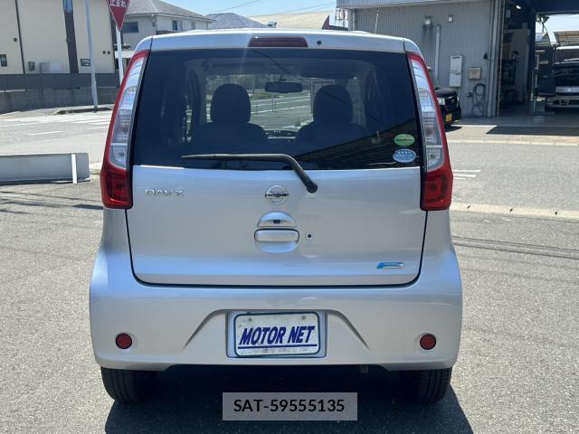 Nissan DAYZ 2013-08 8342207-13