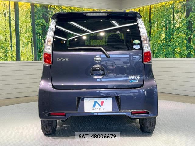 Nissan DAYZ 2013-10 8344039-14