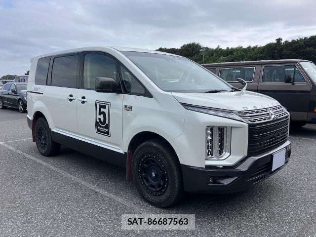 Mitsubishi DELICA 2020-03 8342766-0