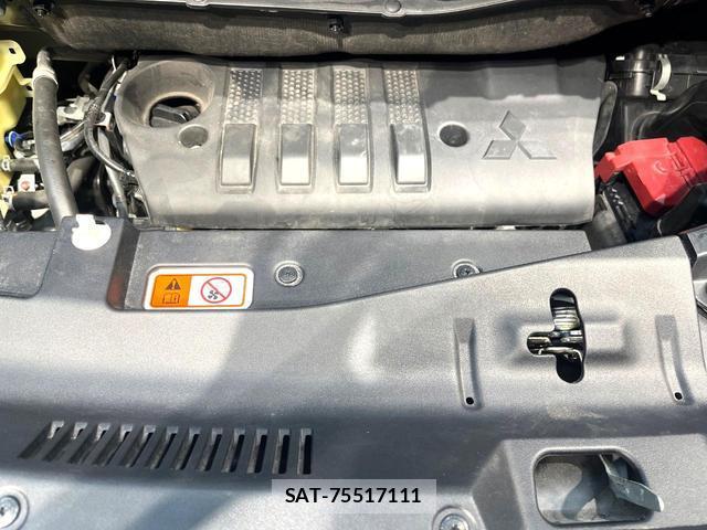 Mitsubishi DELICA 2023-11 8342868-18