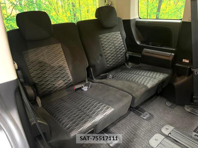 Mitsubishi DELICA 2023-11 8342868-9