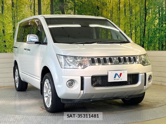 Mitsubishi DELICA 2013-08 8344255-16