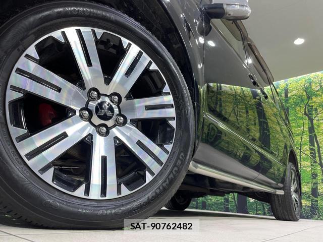 Mitsubishi DELICA 2015-02 8344270-13