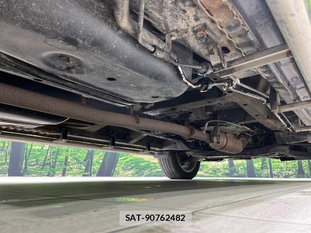 Mitsubishi DELICA 2015-02 8344270-19