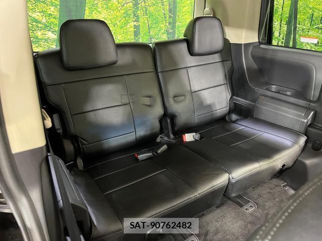 Mitsubishi DELICA 2015-02 8344270-9