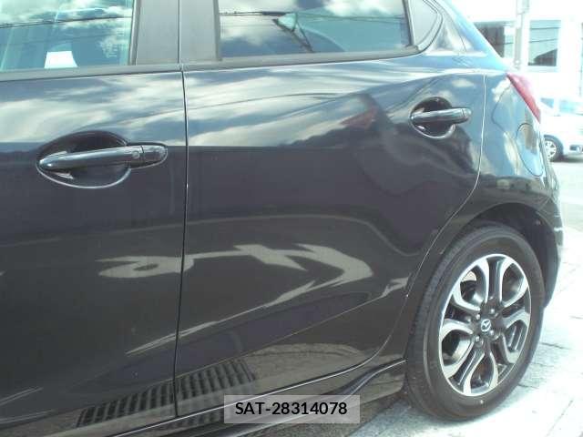 Mazda DEMIO 2014-11 8343123-13