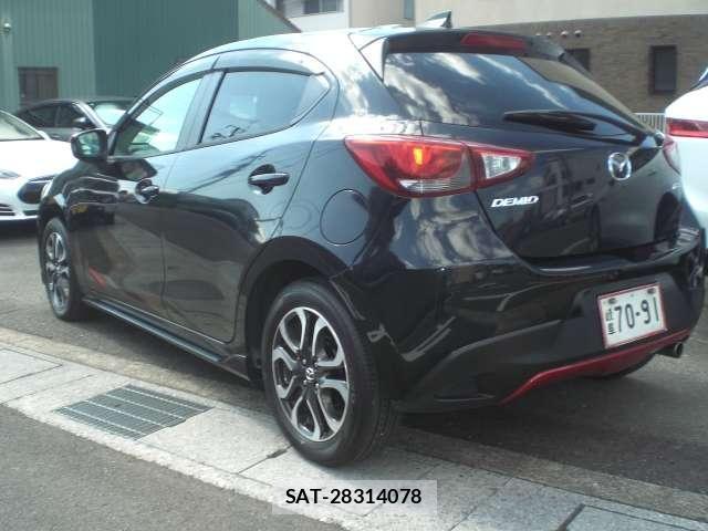 Mazda DEMIO 2014-11 8343123-5