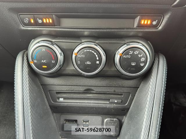 Mazda DEMIO 2018-08 8344239-10