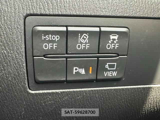 Mazda DEMIO 2018-08 8344239-12