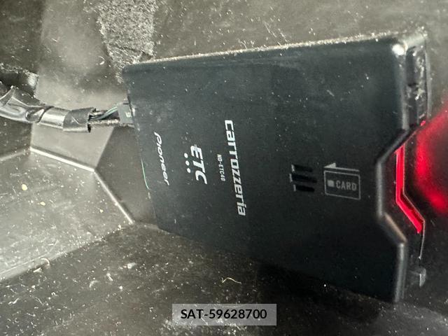 Mazda DEMIO 2018-08 8344239-15