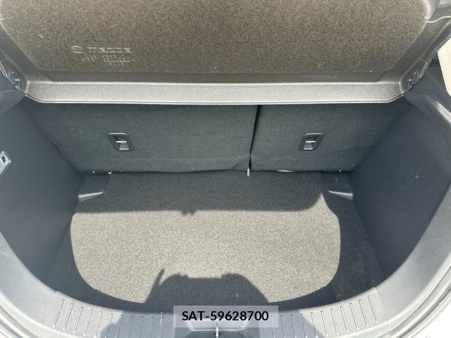 Mazda DEMIO 2018-08 8344239-19