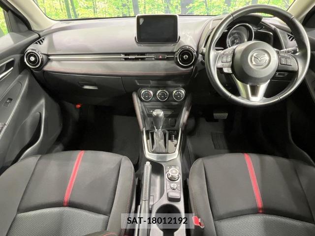 Mazda DEMIO 2015-06 8344281-1