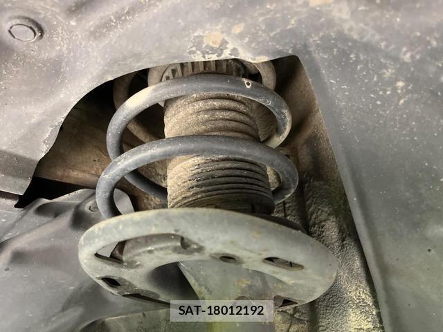 Mazda DEMIO 2015-06 8344281-18
