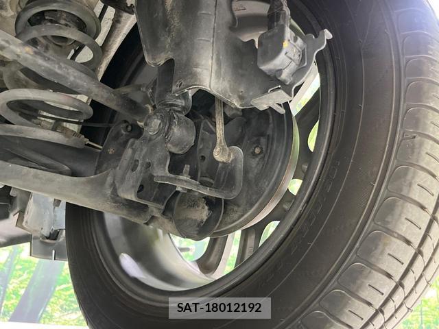 Mazda DEMIO 2015-06 8344281-19