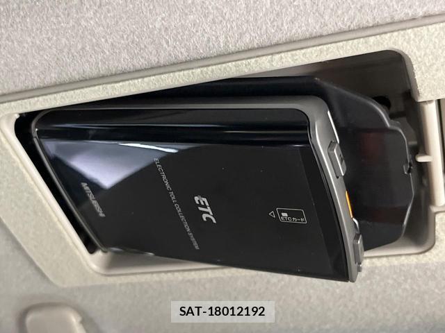 Mazda DEMIO 2015-06 8344281-6