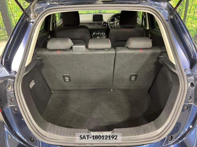 Mazda DEMIO 2015-06 8344281-9