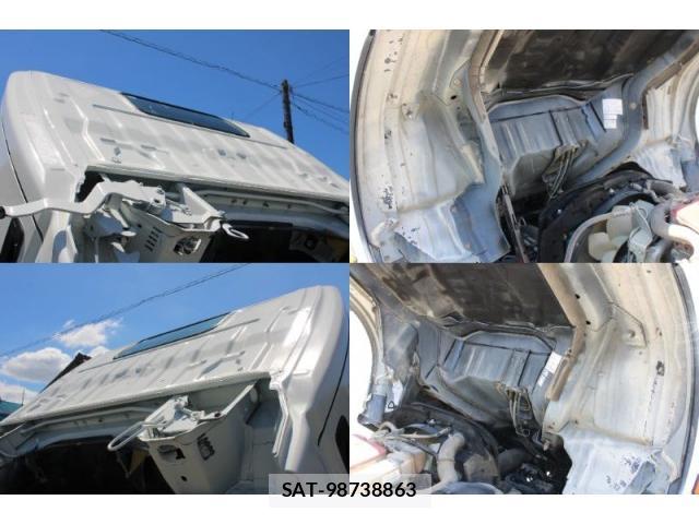 Hino DUTRO 2011-12 8342042-10