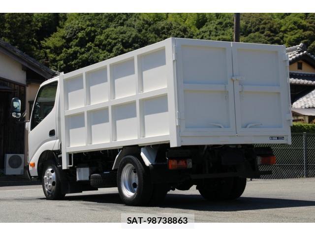 Hino DUTRO 2011-12 8342042-5