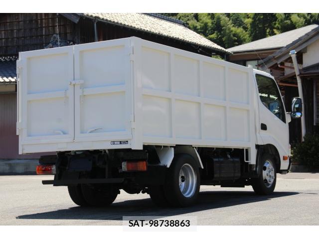 Hino DUTRO 2011-12 8342042-6