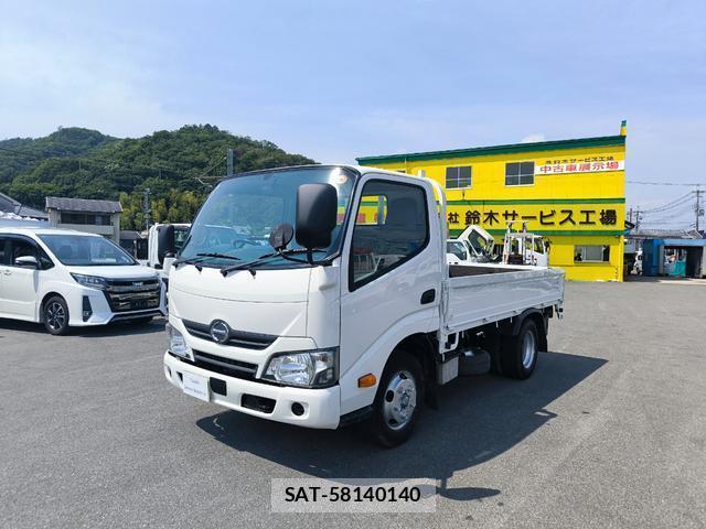 Hino DUTRO 2017-07 8342239-0