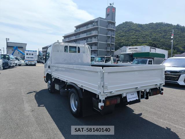 Hino DUTRO 2017-07 8342239-5