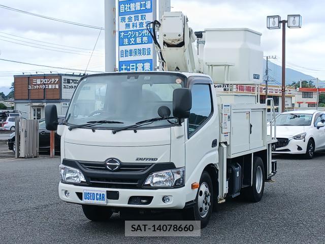Hino DUTRO 2018-06 8342932-0