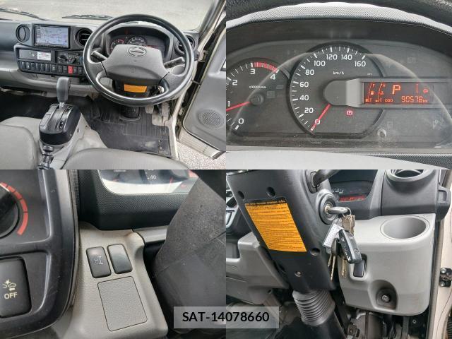 Hino DUTRO 2018-06 8342932-3
