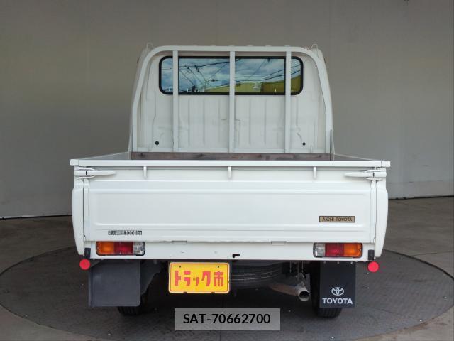 Toyota DYNA TRUCK 2016-06 8343591-13