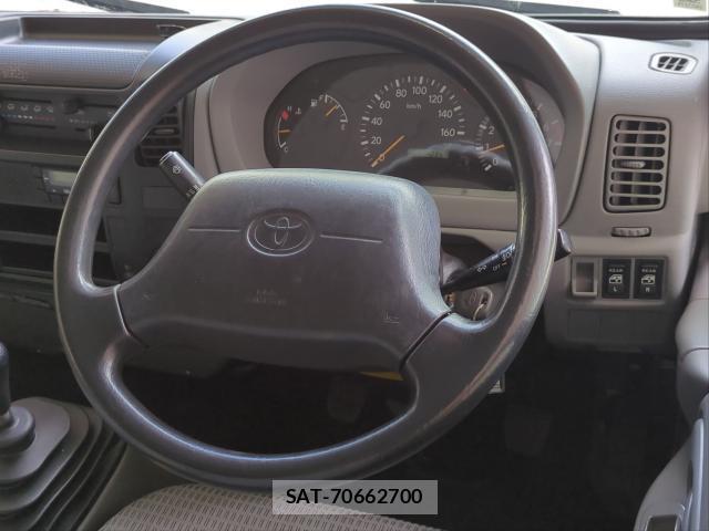 Toyota DYNA TRUCK 2016-06 8343591-17