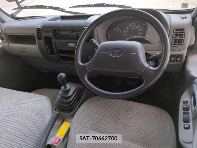 Toyota DYNA TRUCK 2016-06 8343591-2