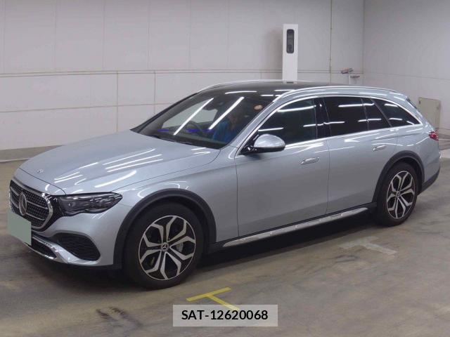 Mercedes Benz E-CLASS 2024-09 8343816-4