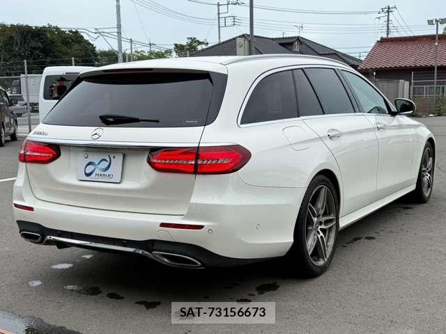 Mercedes Benz E-CLASS 2017-09 8342216-1
