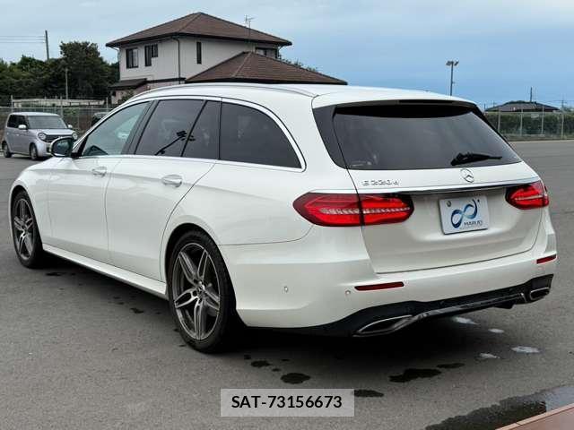 Mercedes Benz E-CLASS 2017-09 8342216-11